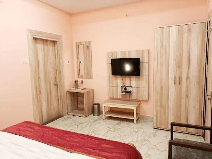 **** Hotel Varanasi Silvar Stone - Near Kashi Vishwanath Temple India